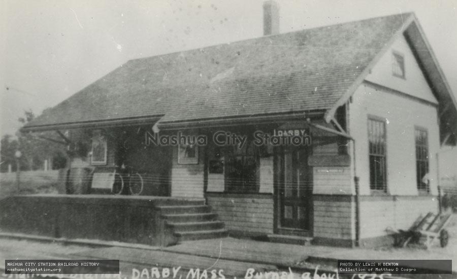 Postcard: Railroad Station, Darby, Massachusetts